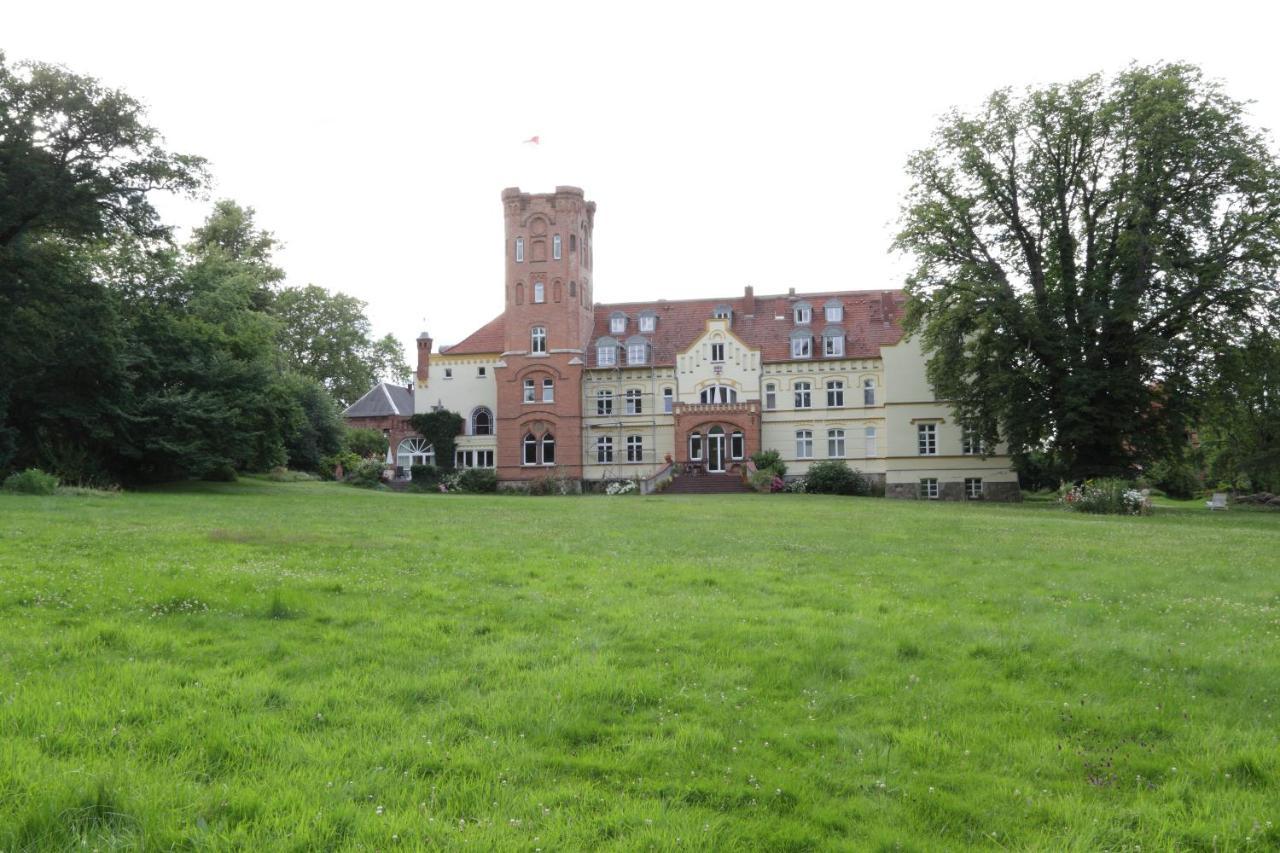 Schloss Lelkendorf, Fewo Gross Gievitz المظهر الخارجي الصورة